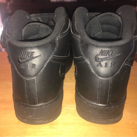 Nike Air Force 1 Mens - Picture 5 of 7